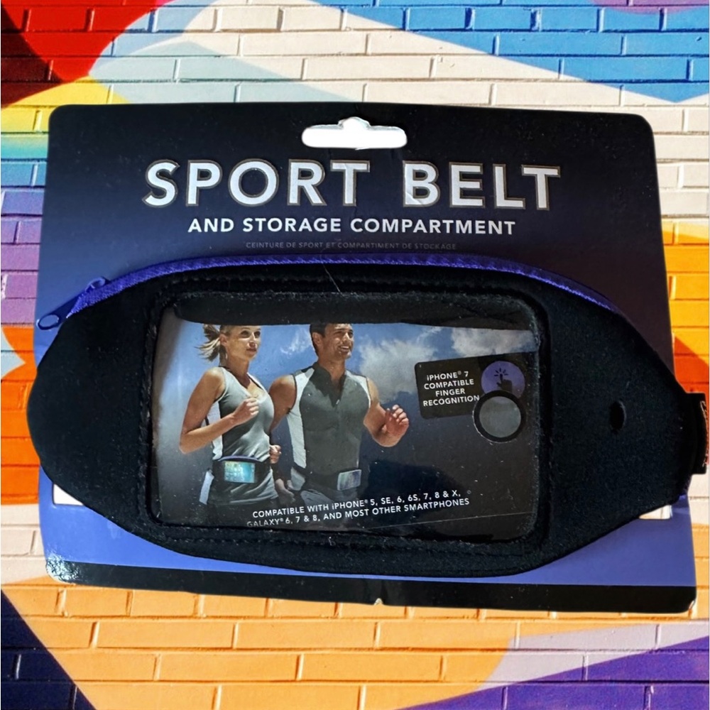 Form Fit Sport Belt & Storage Compartment Fanny Pack NWT
